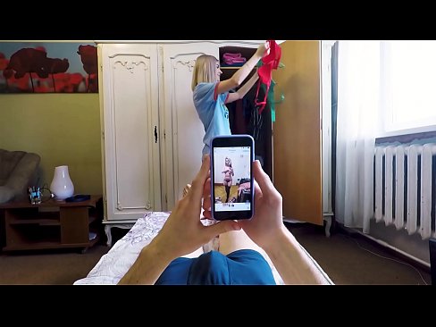 ❤️ Fratino igis sian fraton kumi ĝuste antaŭ ol panjo venis hejmen Pornofilmo ĉe eo.pornohammer.ru